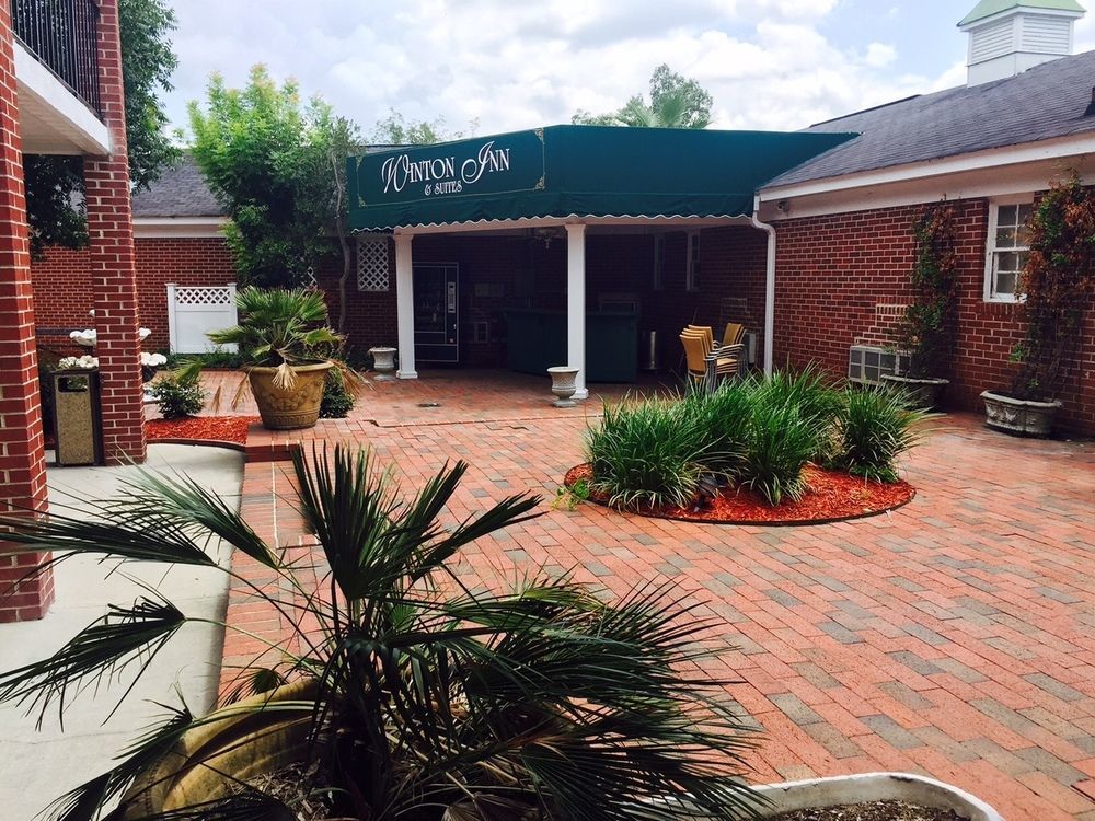 Winton Inn & Suites Barnwell Экстерьер фото