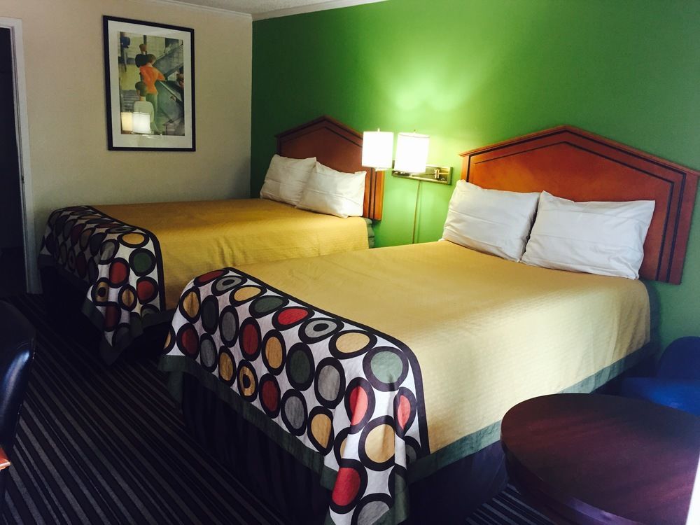 Winton Inn & Suites Barnwell Экстерьер фото