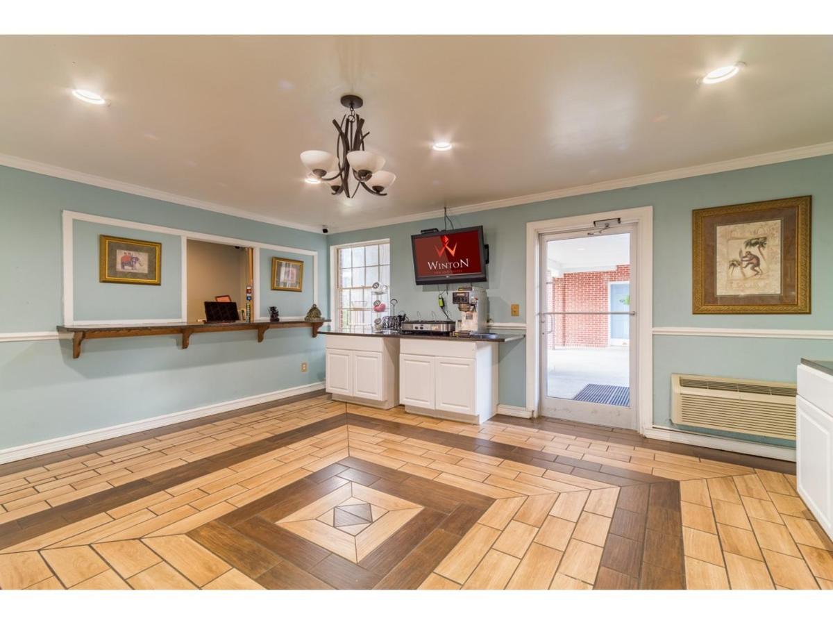 Winton Inn & Suites Barnwell Экстерьер фото